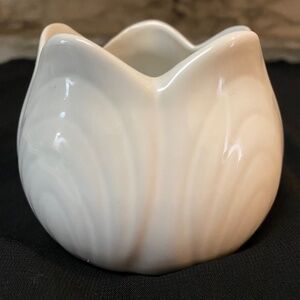 *1A Sirius enterprise inc Flower trinket bowl 1986 vintage jewelry dish